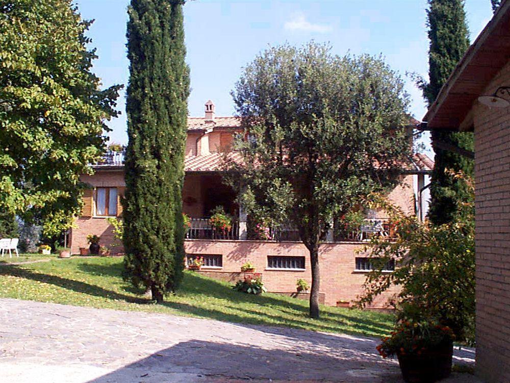 Agriturismo Malafrasca Villa Siena Exterior photo